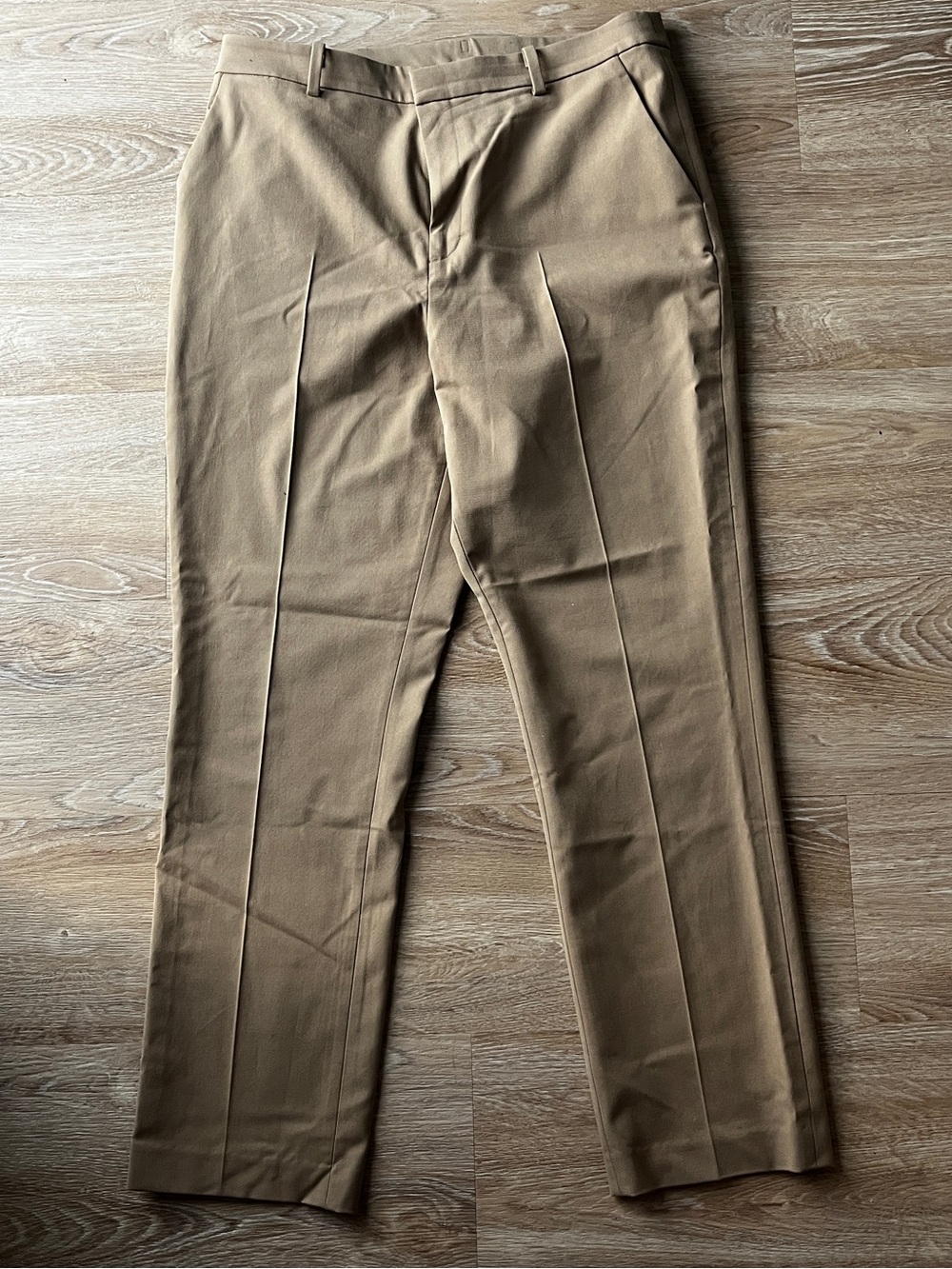 Uniqlo tan dress pants